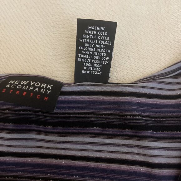 New York & Co. Women’s  Blouse. Purple/striped Metallic. XS.  Made In USA - Picture 7 of 9